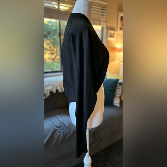 NWT Ann Taylor LOFT black shrug size medium - Picture 3 of 8